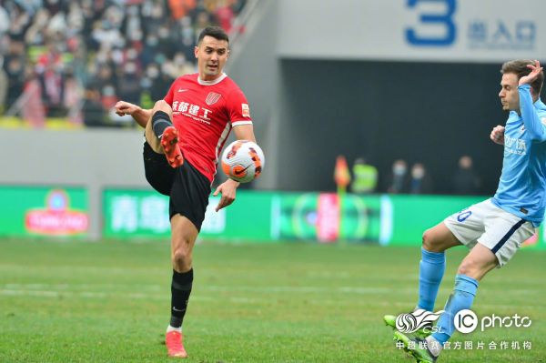 欧足联评选意甲最佳年轻球员阵容(意甲最年轻金靴)